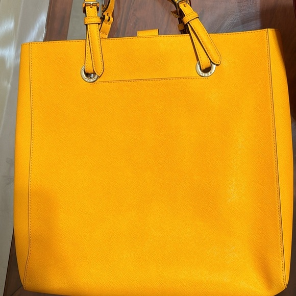 Michael Kors Yellow Leather Tote Bag - Picture 5 of 12